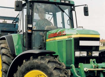 Farm Tractor, Multifunctional Oils